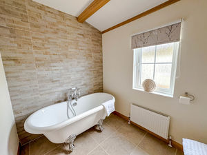 Photo 7- click for photo gallery